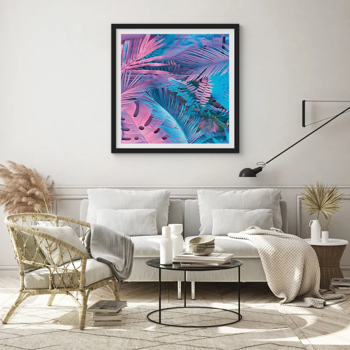 Poster in een zwarte lijst - Tropen in roze en blauw - 30x30 cm