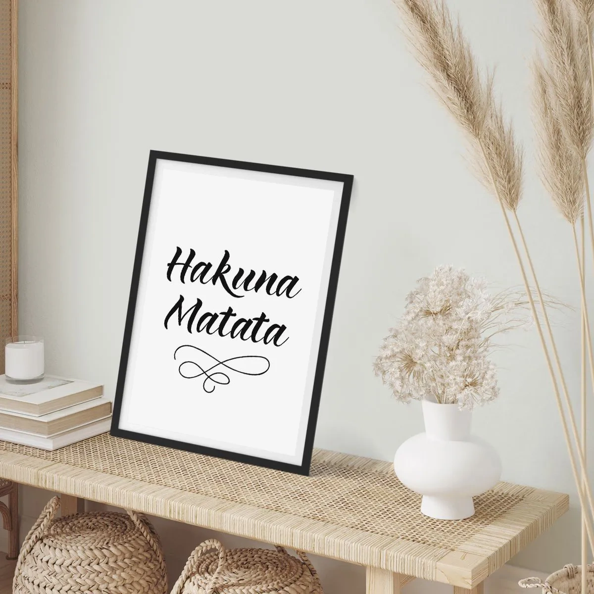 Poster in een zwarte lijst - Zwarte Hakuna Matata-letters op een witte achtergrond - 50x70cm - Beste advies - Moderne wanddecoratie voor woonkamer en slaapkamer ARTTOR