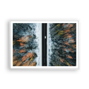 Poster in een witte lijst - Snijd door het winterbos - 100x70 cm