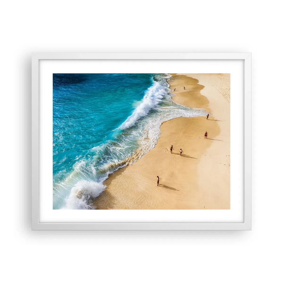 Poster in een witte lijst - En dan de zon, het strand… - 50x40 cm