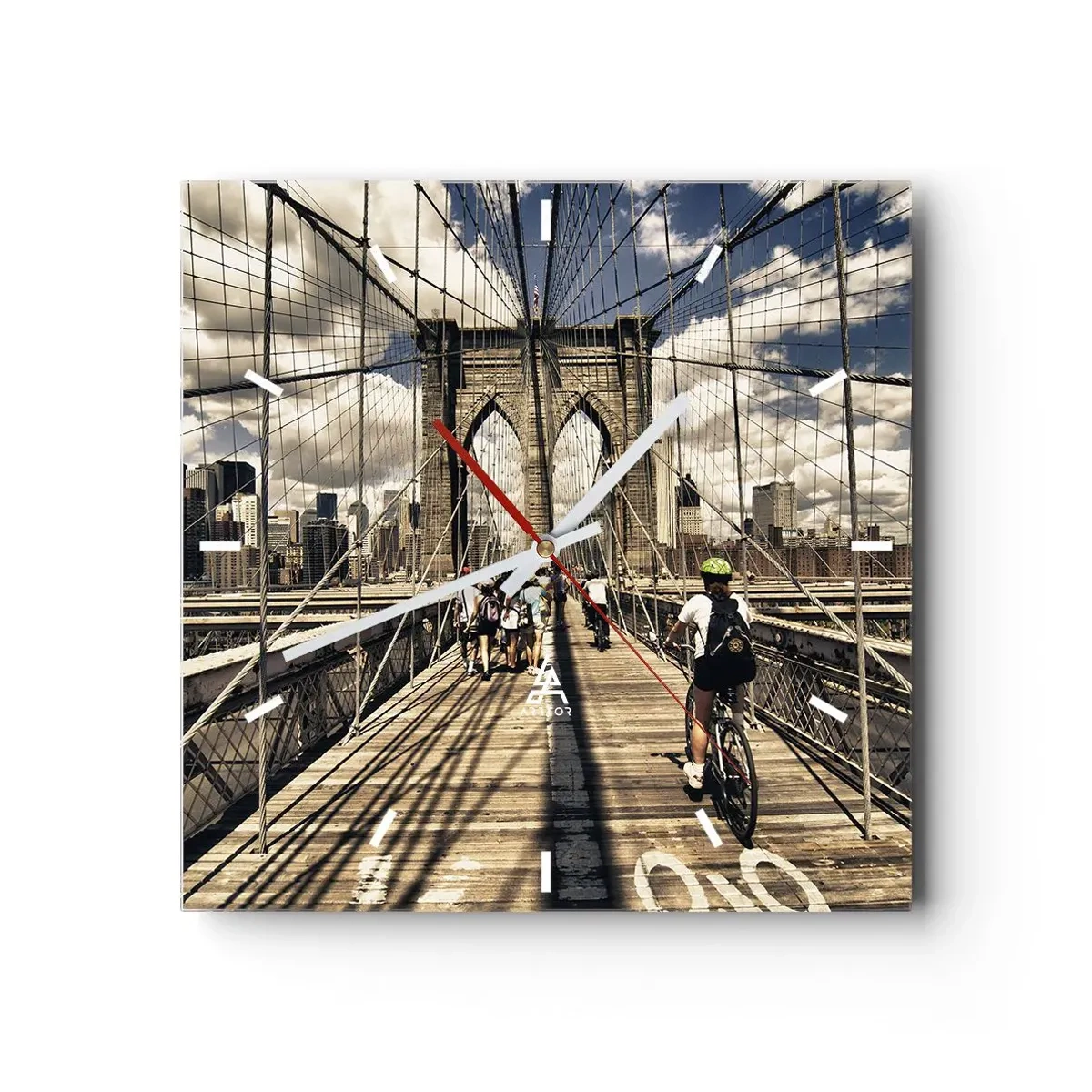 Wandklok - Klok - Midden in het hart van de stad - 30x30 cm