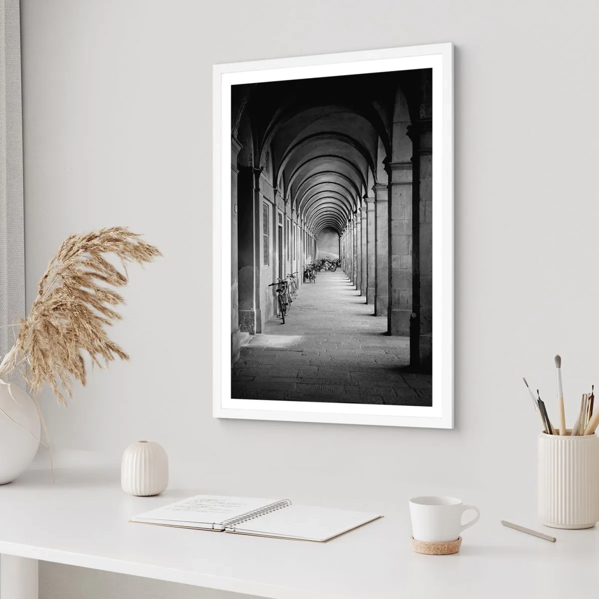 Poster in een witte lijst - Onder de arcades - 50x70 cm