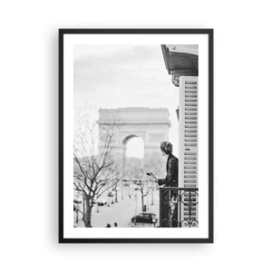 Poster in een zwarte lijst - Man op balkon met uitzicht op de Arc de Triomphe - 50x70cm - Een kamer met uitzicht - Moderne wanddecoratie voor woonkamer en slaapkamer ARTTOR