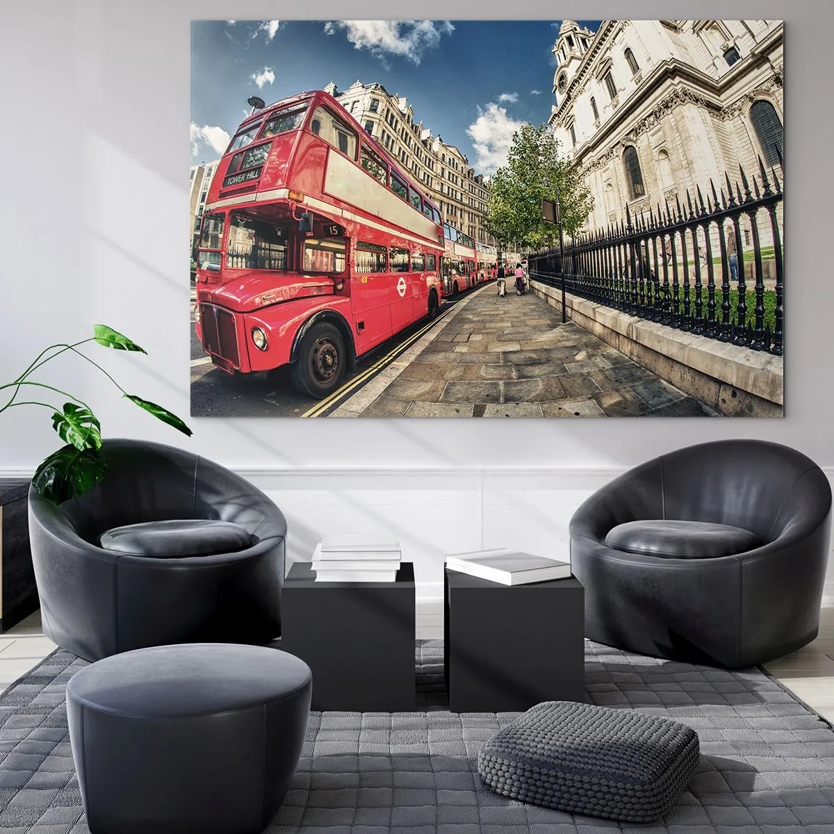 Schilderen op glas - Een rode dubbeldekkerbus in een stedelijke omgeving - 70x50cm - Londense straat in grijs en rood - Moderne wanddecoratie voor woonkamer en slaapkamer ARTTOR