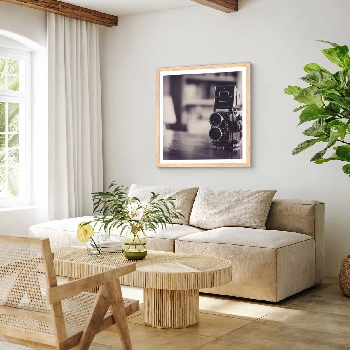 Een poster in een licht eiken lijst - De magie van oude fotografie - 60x60 cm