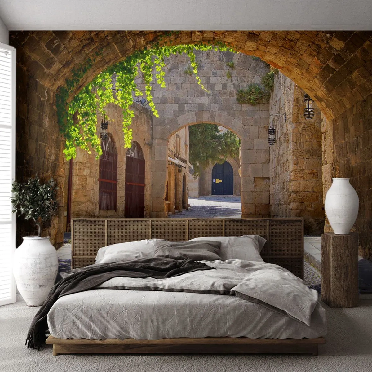 Fotobehang Premium Canvas - De optocht zal spoedig verschijnen - Architectuur, Stad, Steeg - 200x140 cm