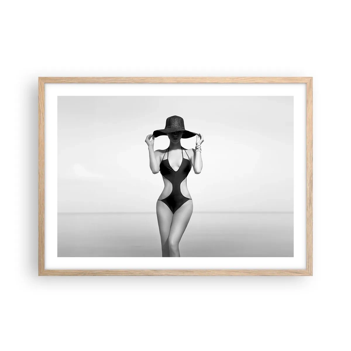 Een poster in een licht eiken lijst - Mijn naam is: Elegantie - 70x50 cm