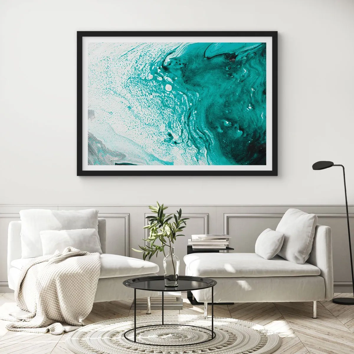 Poster in een zwarte lijst - Versmelten in wit en turkoois - 70x50 cm