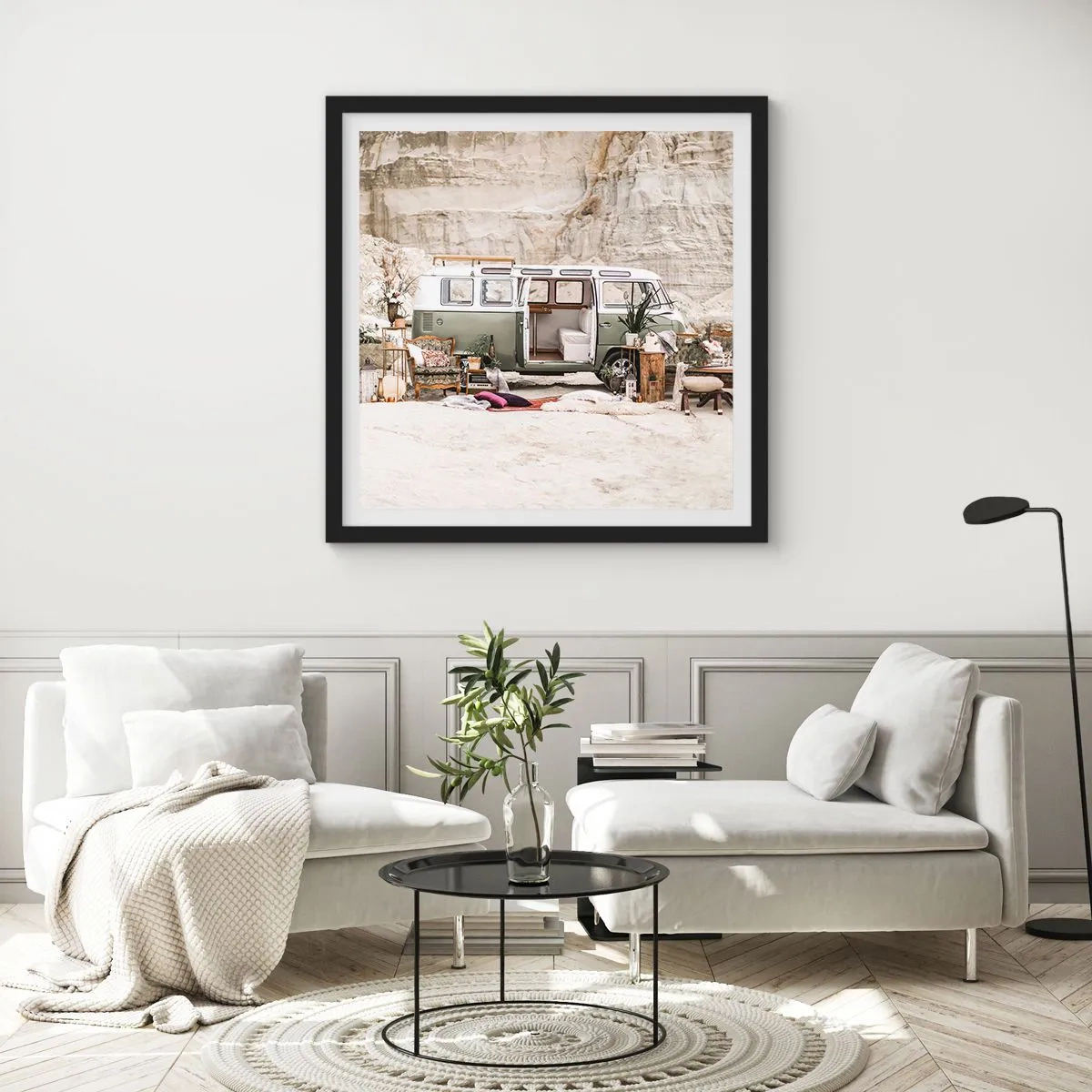 Poster in een zwarte lijst - Er is de tijd om aan de reis te beginnen - 60x60 cm