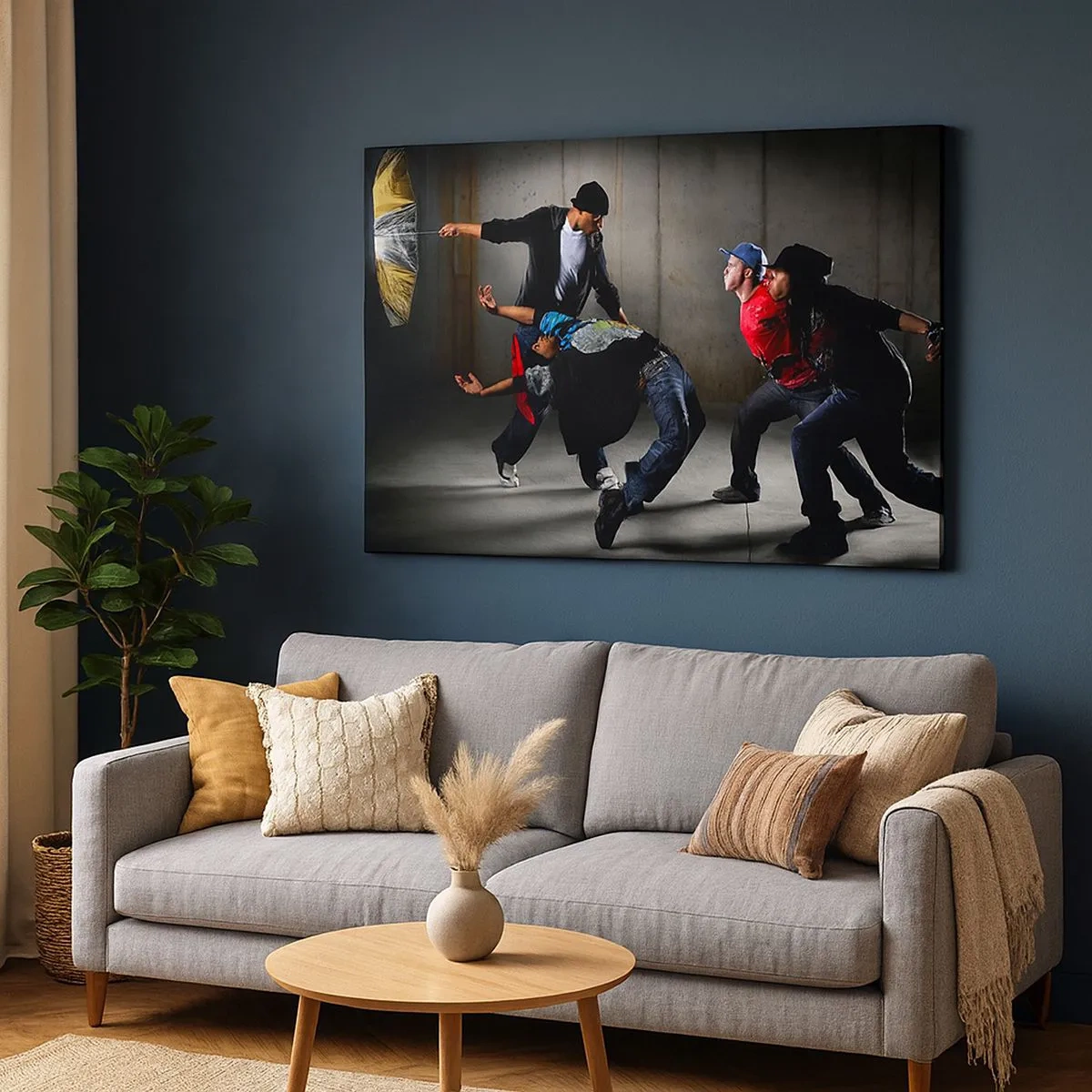 Schilderen op canvas - Een groep hiphopdansers in een dynamische choreografie - 70x50cm - Dansend met de straatwind - Moderne wanddecoratie voor woonkamer en slaapkamer ARTTOR