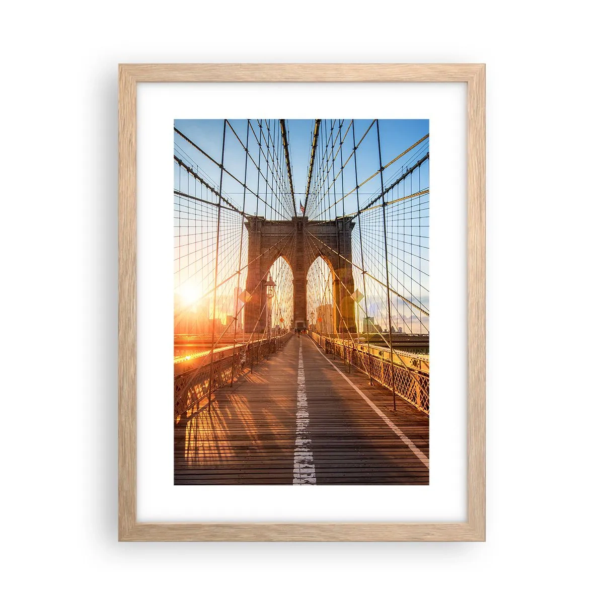 Een poster in een licht eiken lijst - Op de gouden brug - 30x40 cm