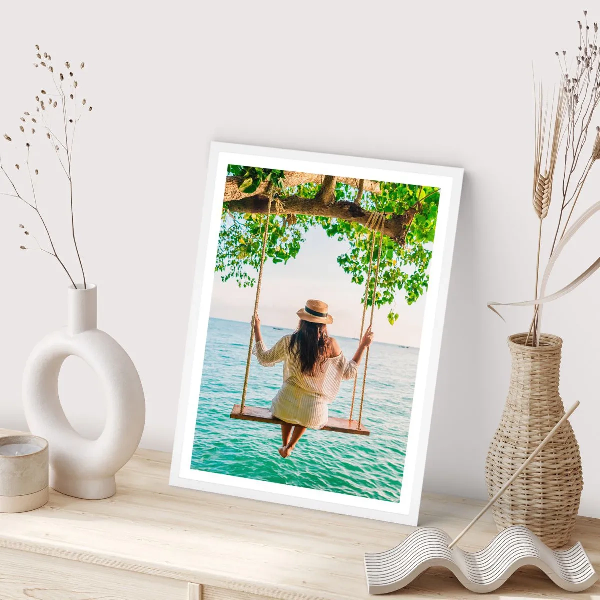 Poster in een witte lijst - Het leven is prachtig - 70x100 cm