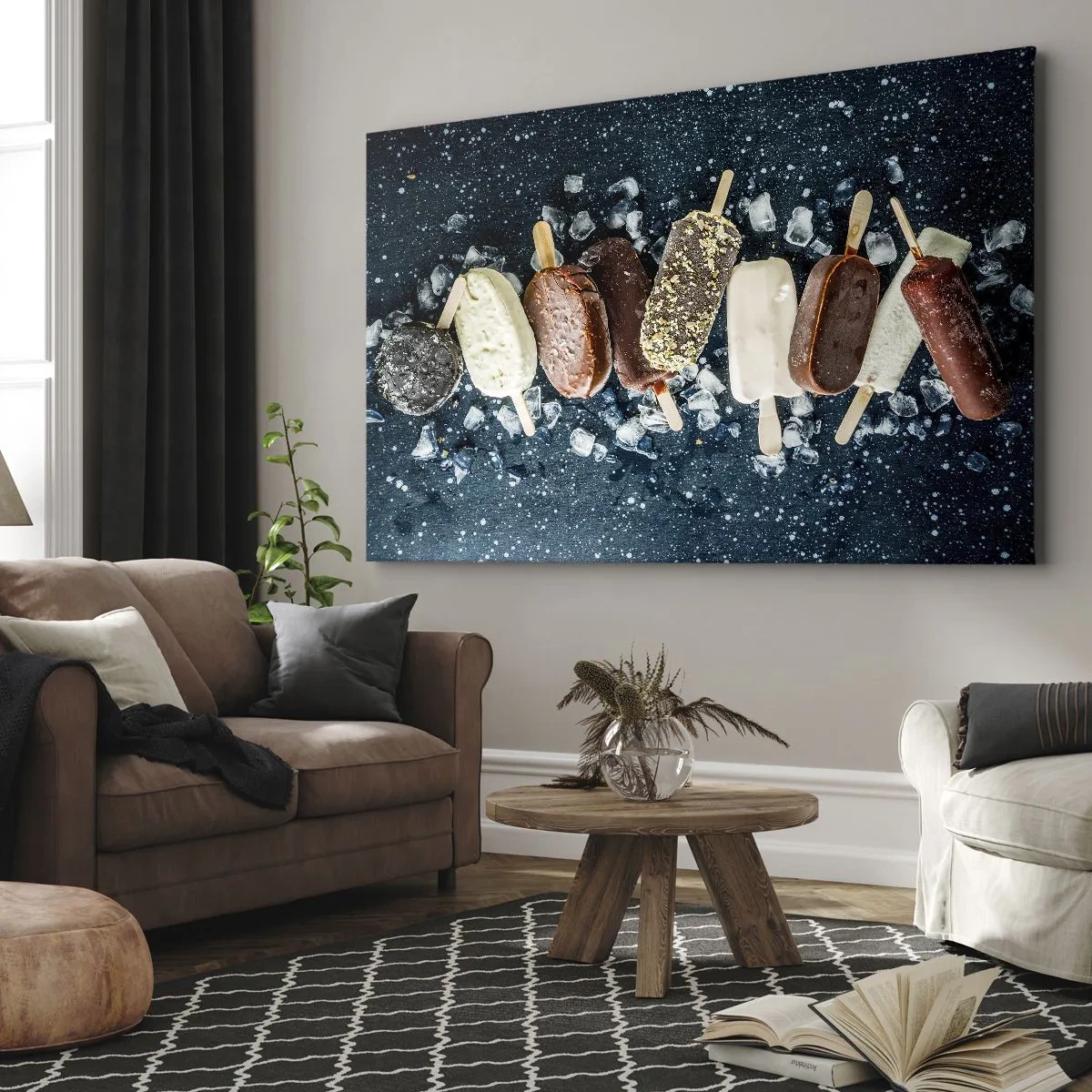 Schilderen op canvas - Kleurrijke ijslolly's gerangschikt op ijs met een donkere achtergrond - 70x50cm - De smaak van hete zomer - Moderne wanddecoratie voor woonkamer en slaapkamer ARTTOR