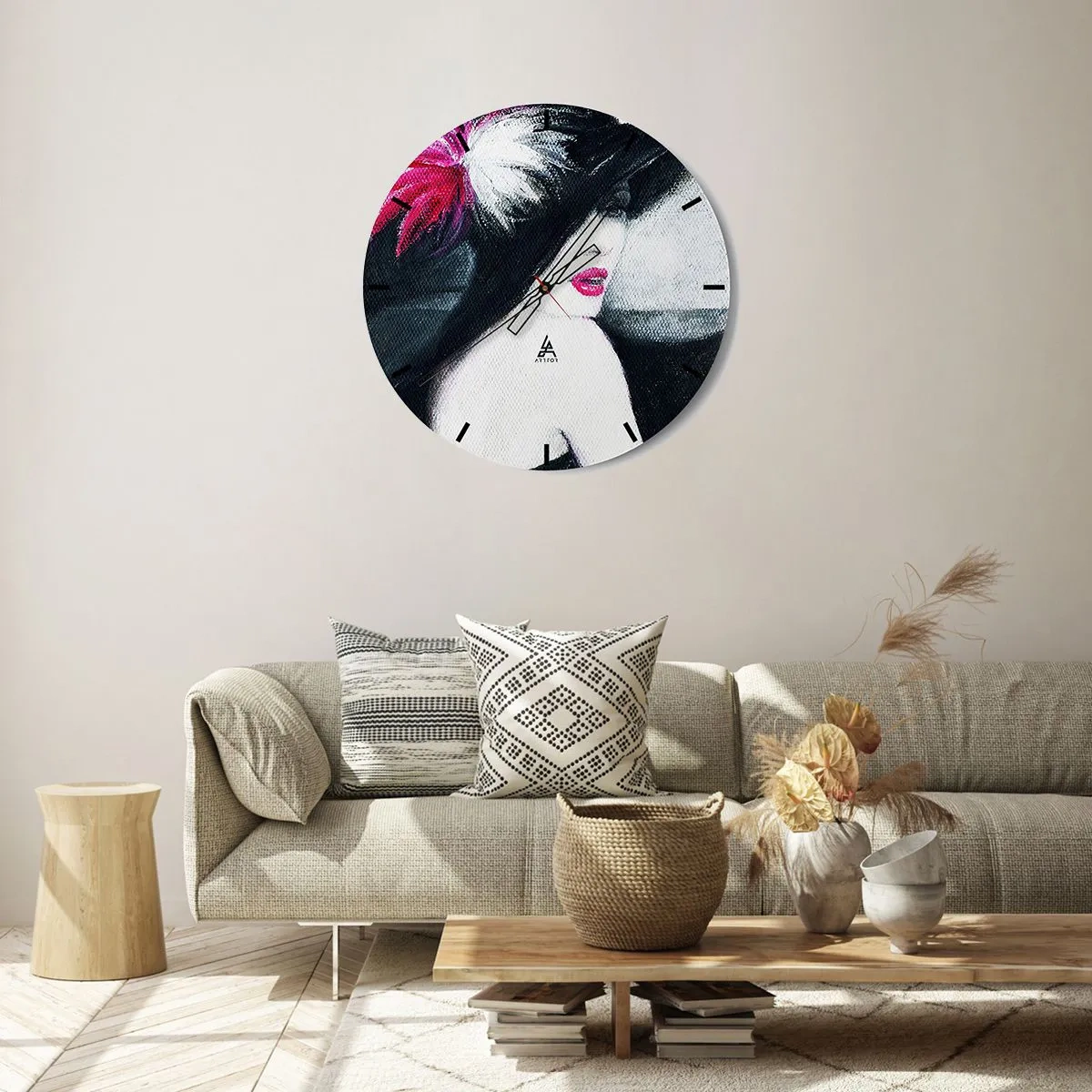 Wandklok - Klok - Stijlvol figuur met hoed en rode versiering - 30x30cm - Altijd een geheim - Moderne wanddecoratie voor woonkamer, keuken en slaapkamer ARTTOR