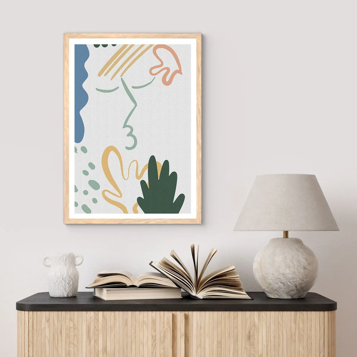 Een poster in een licht eiken lijst - Kus van bloemen - 70x100 cm