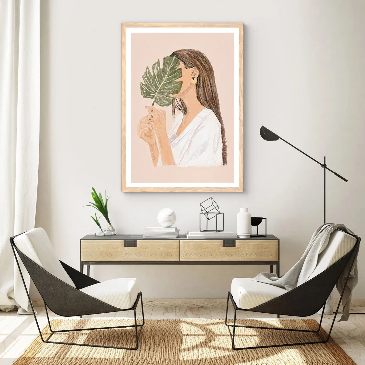 Een poster in een licht eiken lijst - Mysterieus portret met een waaier - 50x70 cm