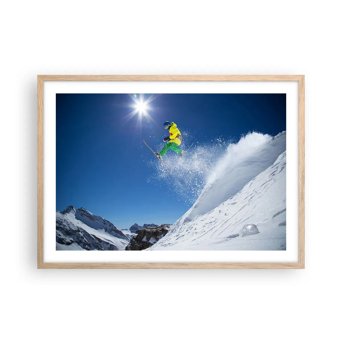 Een poster in een licht eiken lijst - Dansend met de bergen - 70x50 cm