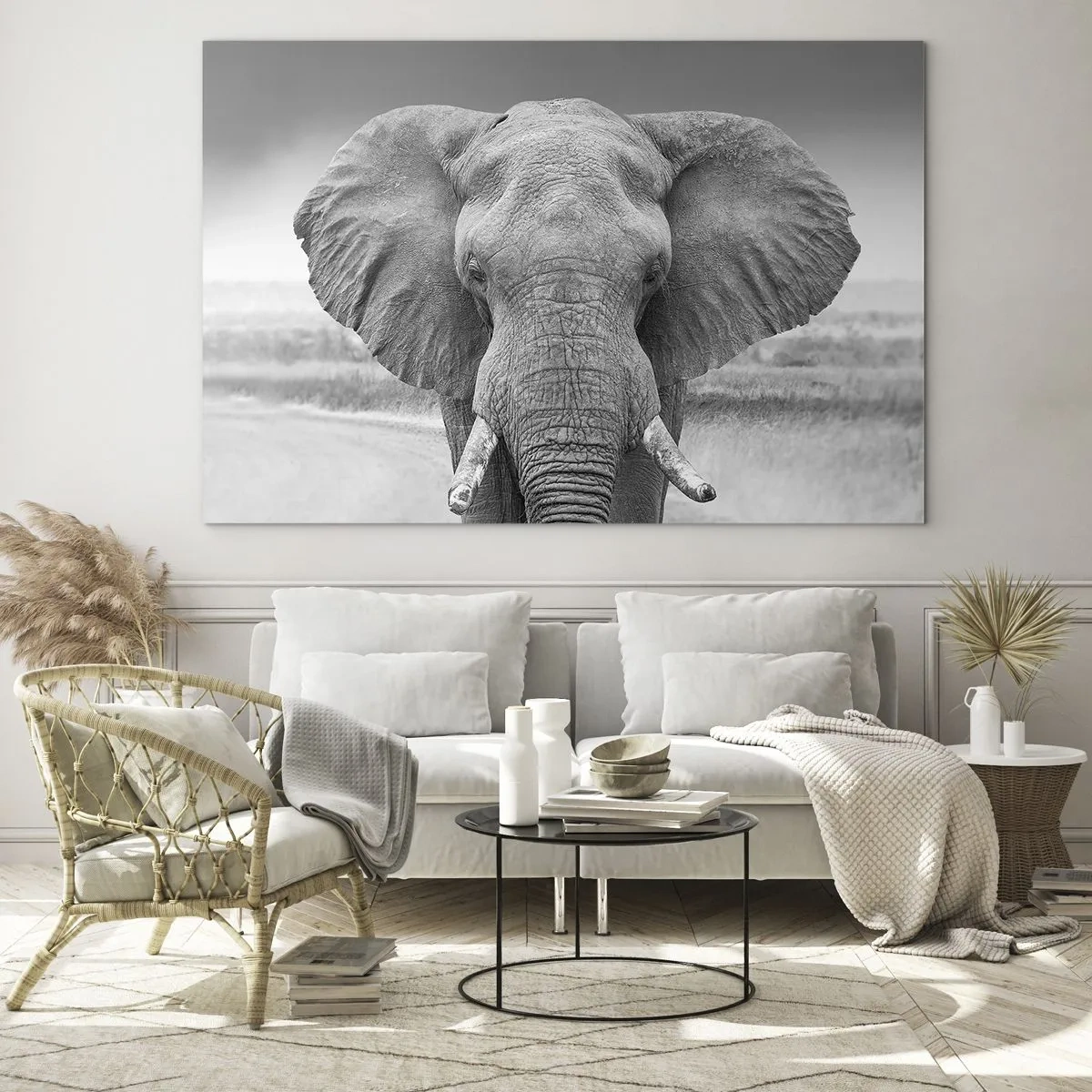 Schilderen op glas - Zwart-witportret van een olifant in de savanne - 70x50cm - Welkom in mijn wereld - Moderne wanddecoratie voor woonkamer en slaapkamer ARTTOR