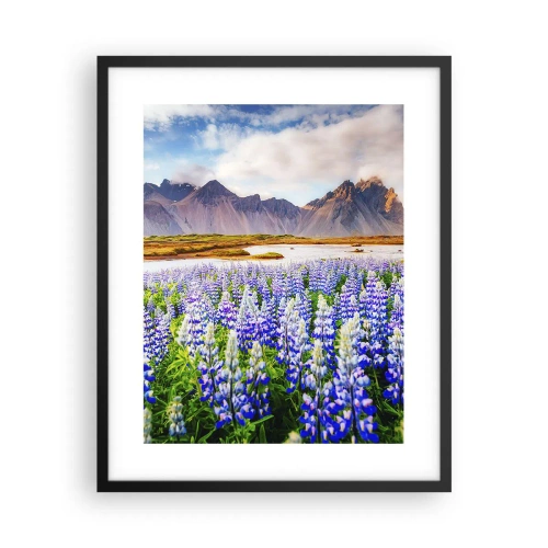 Poster in een zwarte lijst - Kracht en soberheid naast zachtheid - 40x50 cm