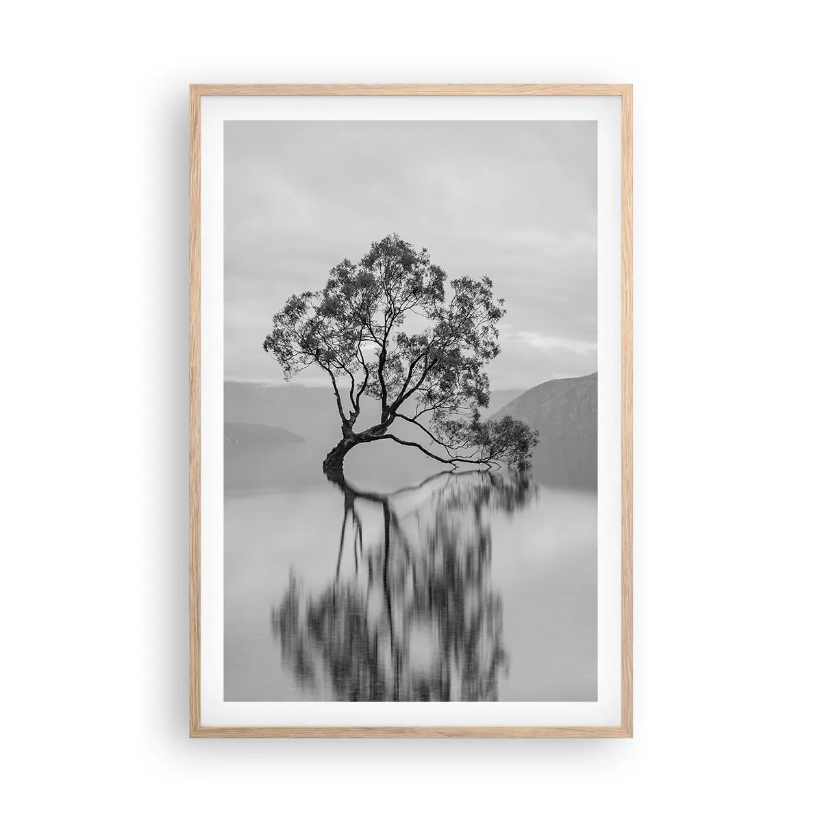 Een poster in een licht eiken lijst - Er is zo'n land - 61x91 cm