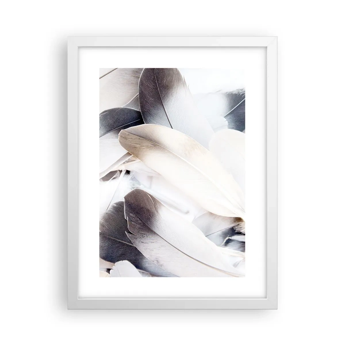 Poster in een witte lijst - Bijna engelachtig - 30x40 cm