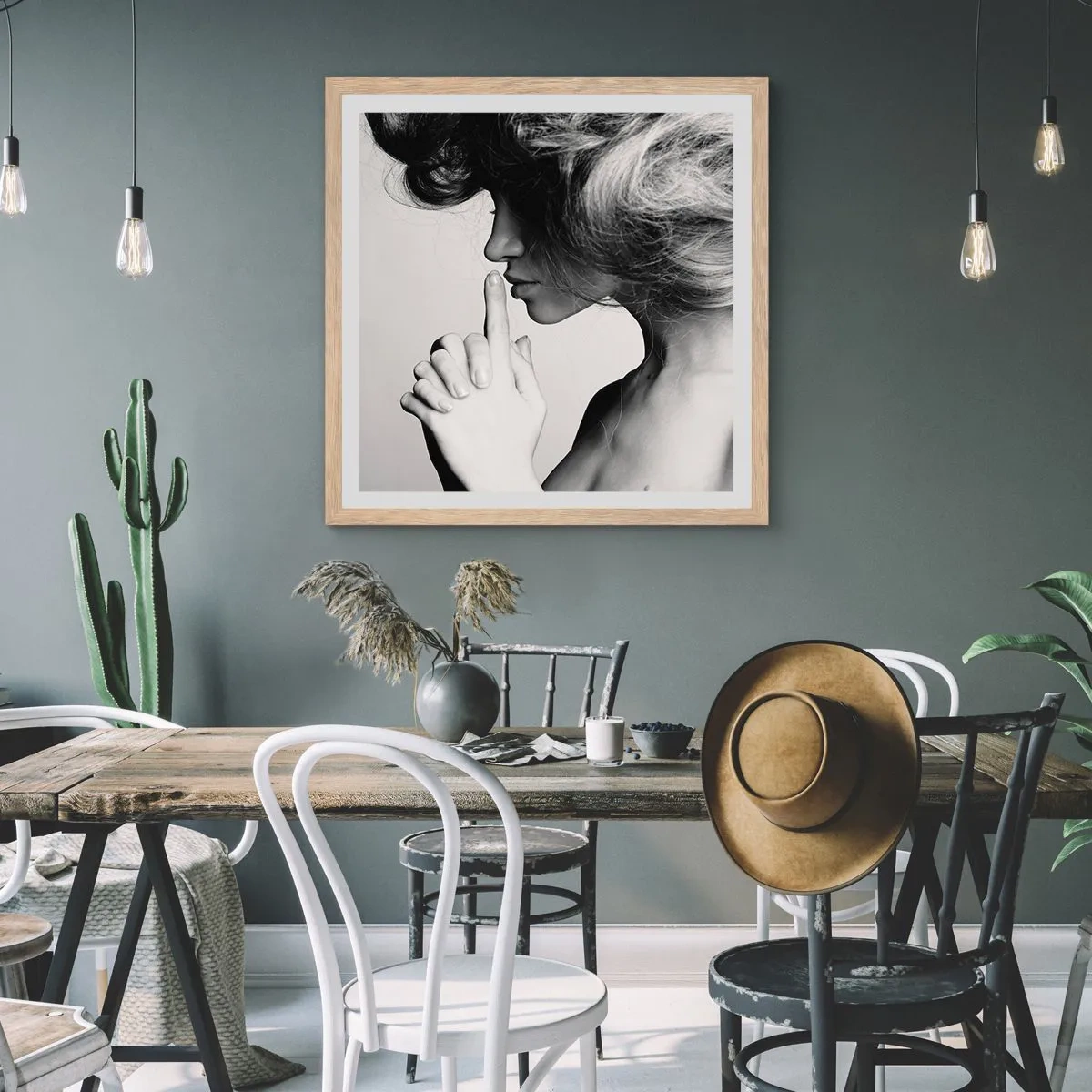 Een poster in een licht eiken lijst - Luisteren naar zichzelf - 30x30 cm