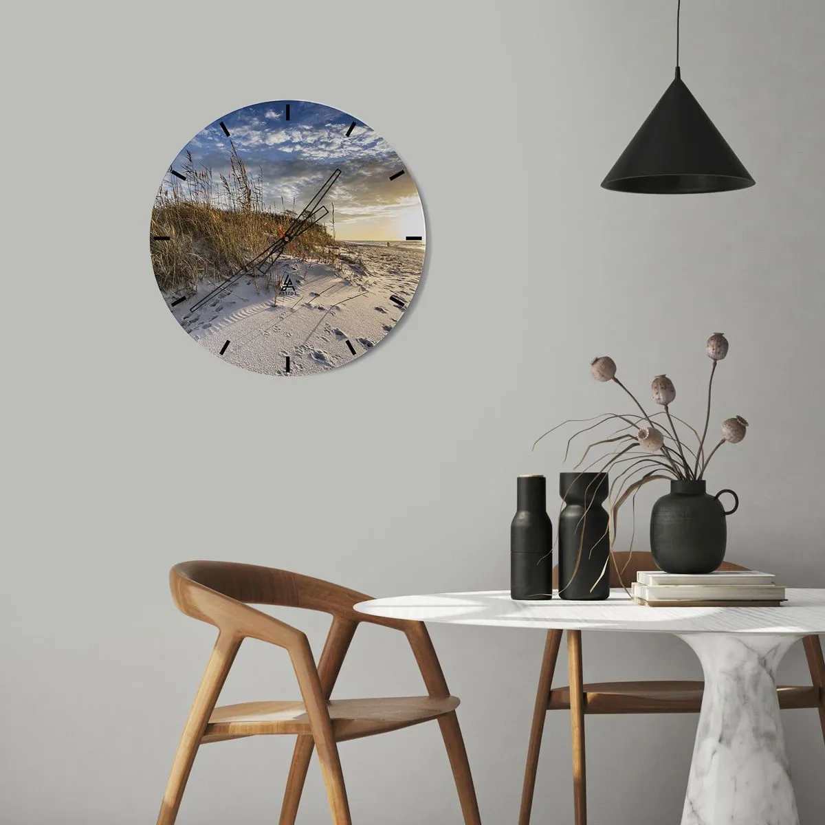 Wandklok - Klok - Een uitnodiging voor een wandeling - 30x30 cm