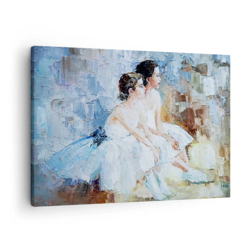 Schilderen op canvas - Twee ballerina's in witte outfits ontspannen tegen een pastelkleurige achtergrond. - 70x50cm - Rust van jonge zwanen - Moderne wanddecoratie voor woonkamer en slaapkamer ARTTOR
