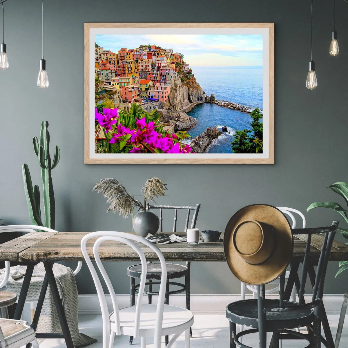 Een poster in een licht eiken lijst - Lachende stad - 50x40 cm