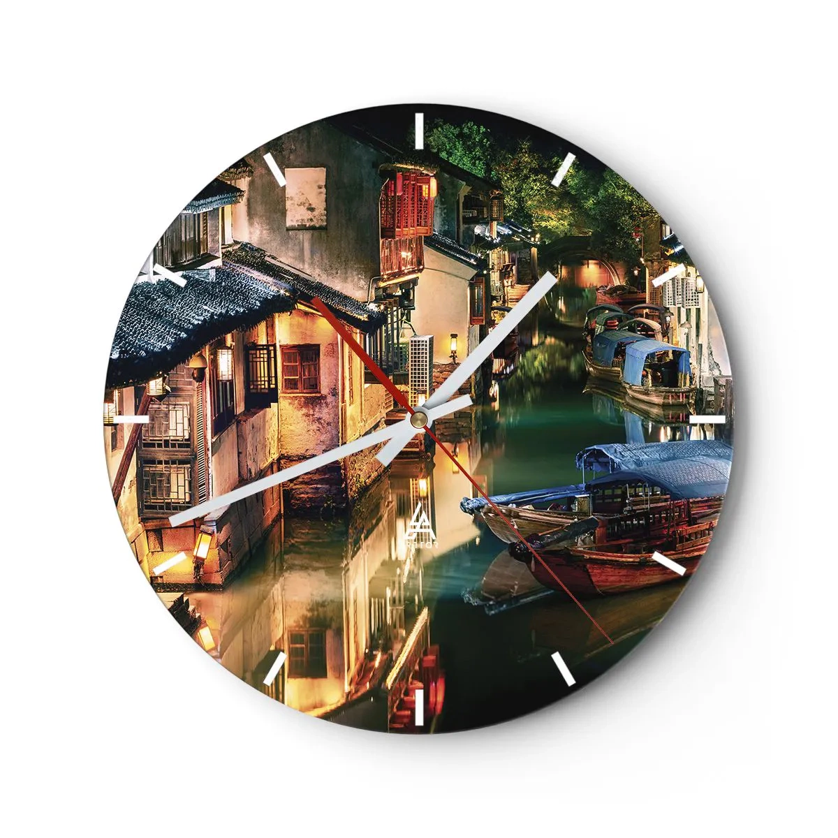 Wandklok - Klok - Sfeervol kanaal met boten en Chinese architectuur 's nachts - 30x30cm - Een avond op een Chinese straat - Moderne wanddecoratie voor woonkamer, keuken en slaapkamer ARTTOR