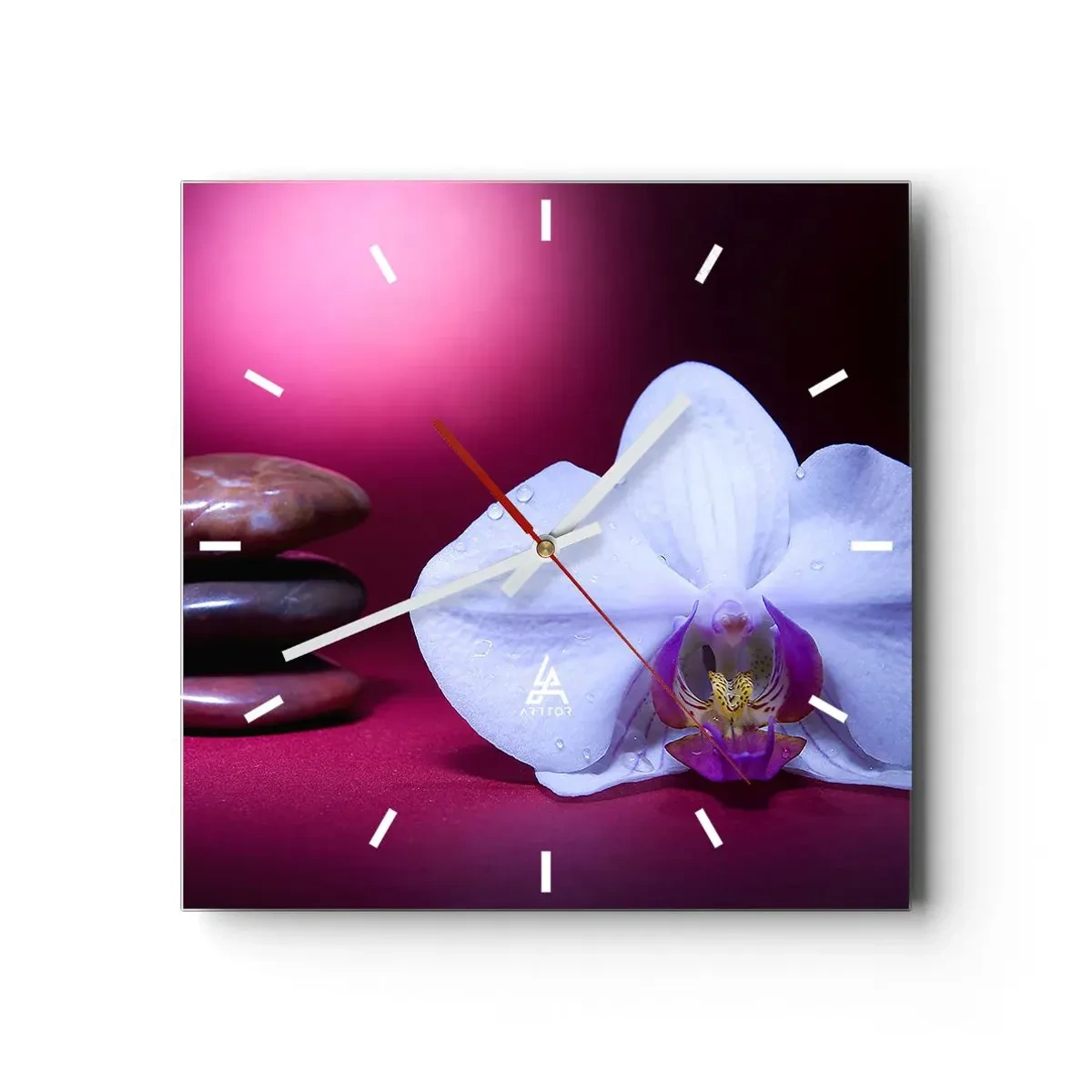 Wandklok - Klok - Een studie van versheid in paars - 40x40 cm