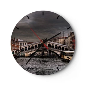 Wandklok - Klok - De Rialtobrug in Venetië onder een bewolkte hemel - 30x30cm - De belofte van een Venetiaanse avond - Moderne wanddecoratie voor woonkamer, keuken en slaapkamer ARTTOR