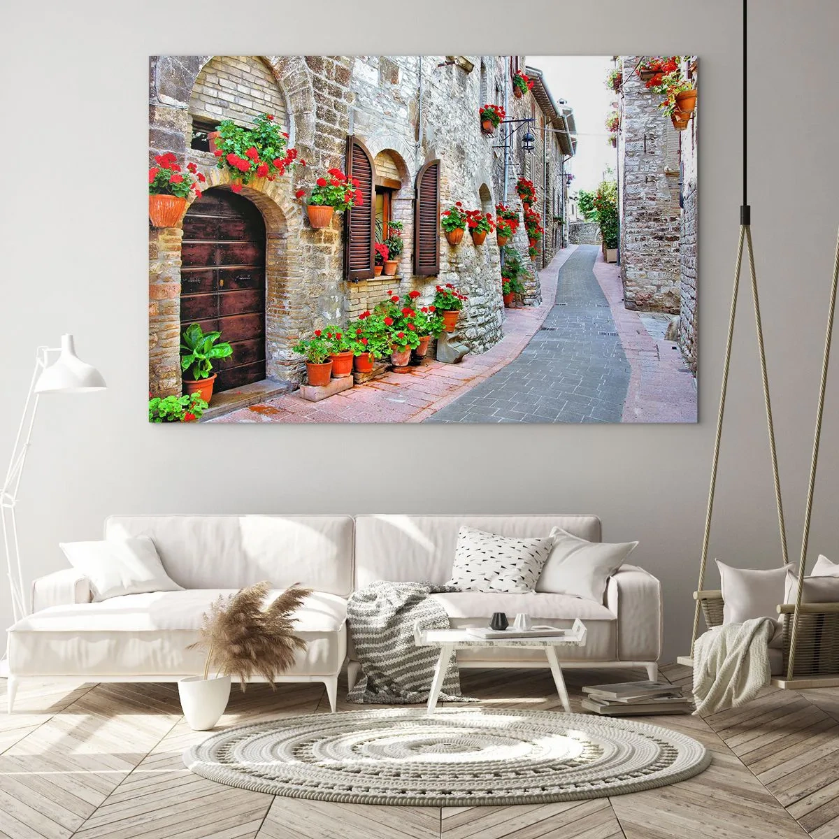 Schilderen op glas - Een pittoresk straatje met stenen muren en rode bloemen - 70x50cm - Italiaanse sfeer - Moderne wanddecoratie voor woonkamer en slaapkamer ARTTOR