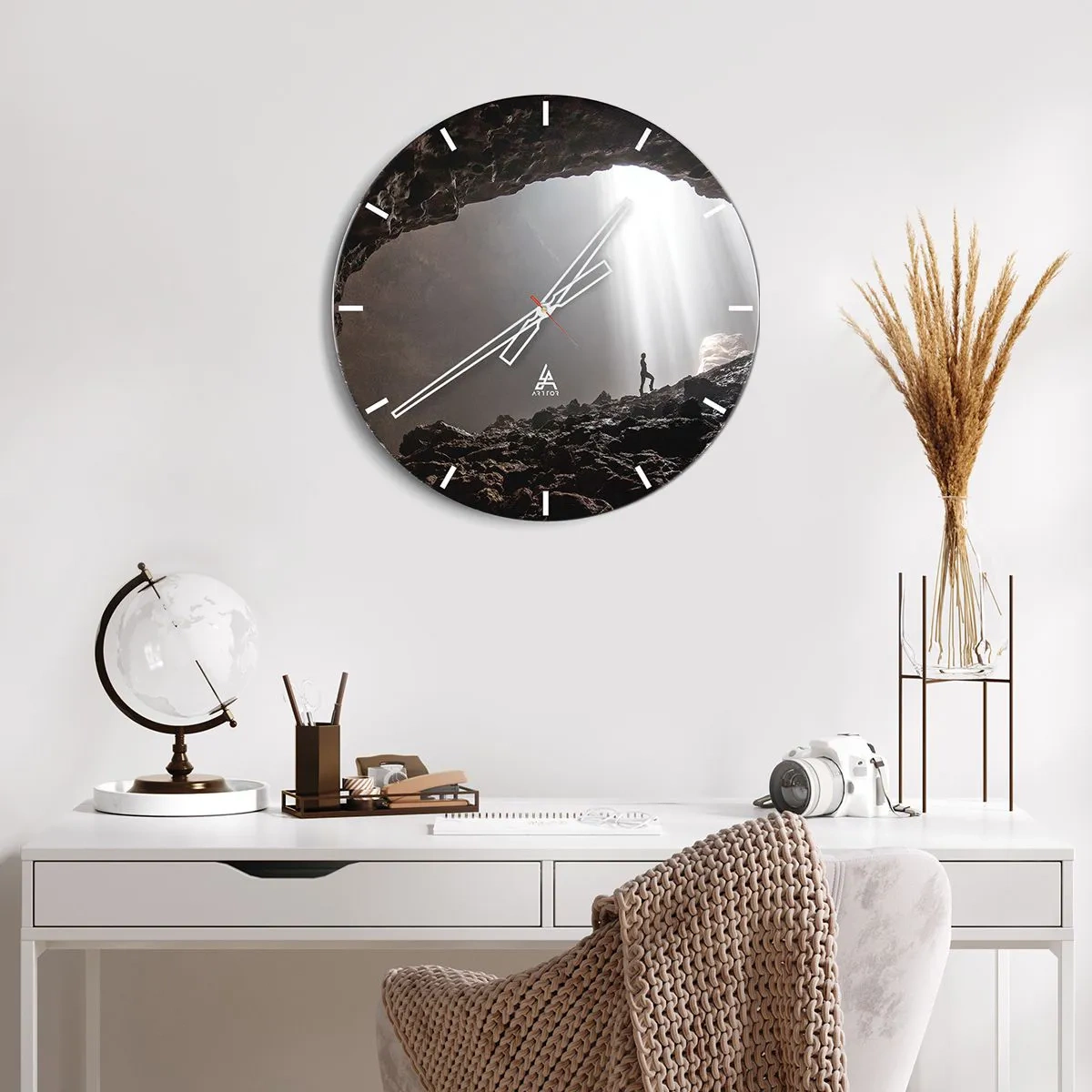 Wandklok - Klok - De lichtgevende grot - 30x30 cm