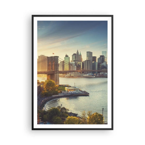 Poster in een zwarte lijst - Dageraad in de grote stad - 70x100 cm