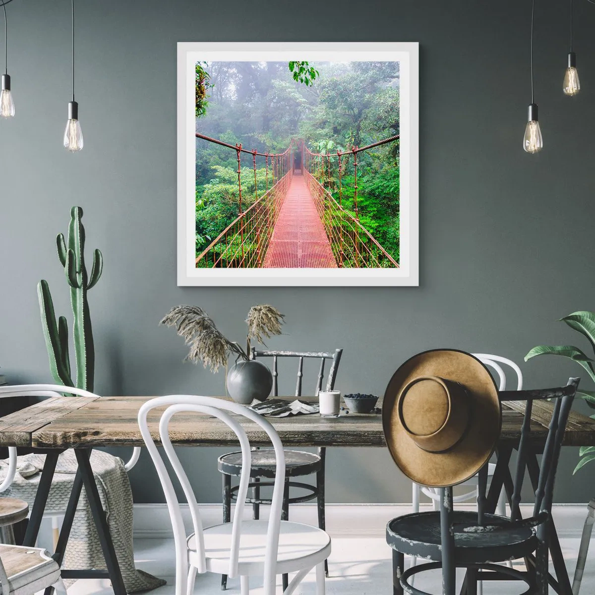 Poster in een witte lijst - Opgehangen over de kronen - 40x40 cm