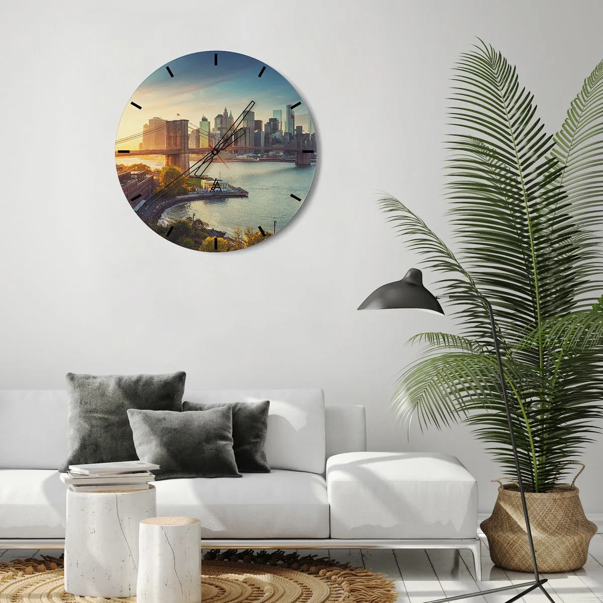 Wandklok - Klok - Uitzicht op de Brooklyn Bridge en de skyline van de stad bij zonsondergang - 30x30cm - Dageraad in de grote stad - Moderne wanddecoratie voor woonkamer, keuken en slaapkamer ARTTOR