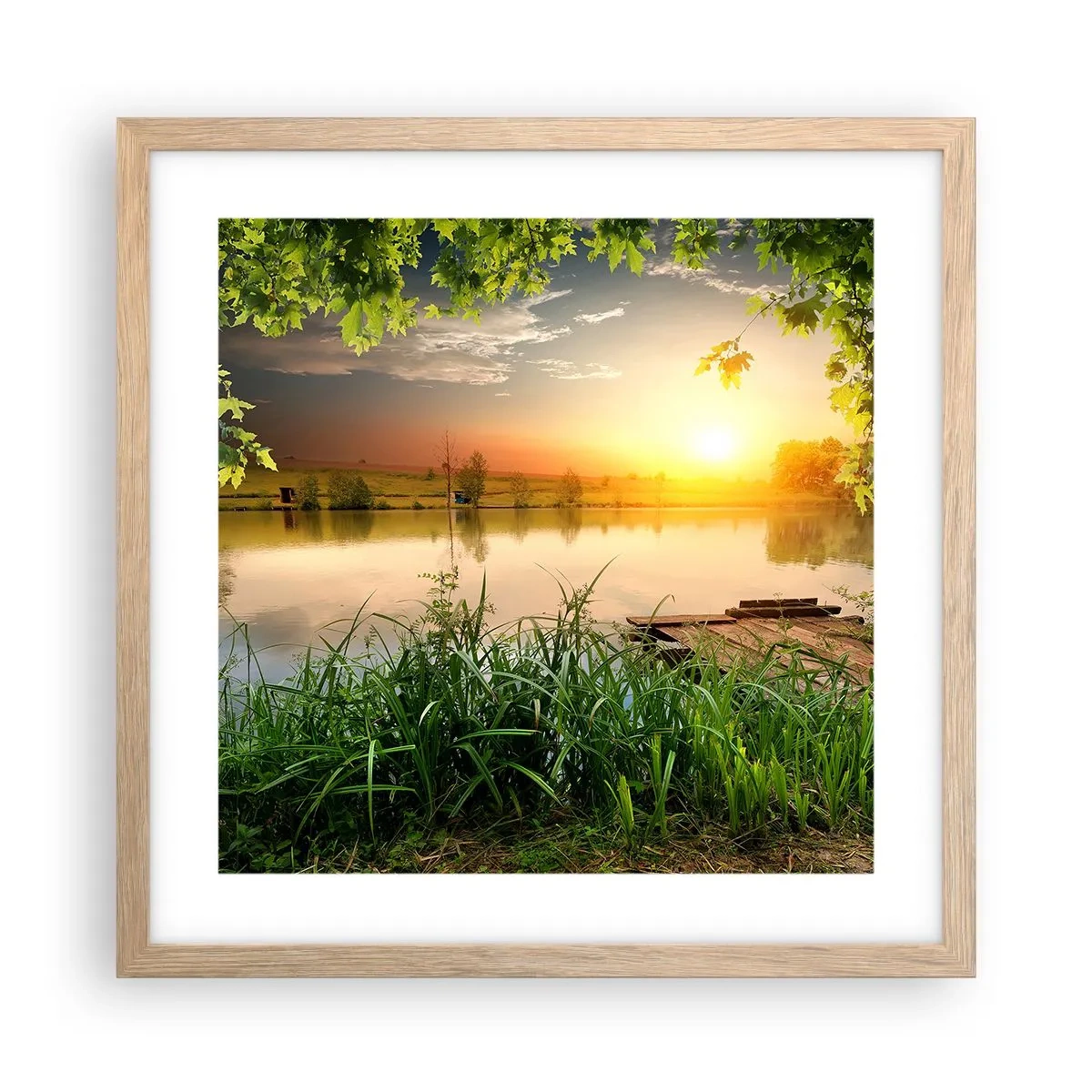 Een poster in een licht eiken lijst - Landschap in een groen kader - 40x40 cm