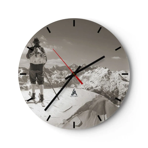 Wandklok - Klok - Skiër tegen de achtergrond van besneeuwde bergen in retrostijl - 30x30cm - En de bergen blijven onveranderd - Moderne wanddecoratie voor woonkamer, keuken en slaapkamer ARTTOR