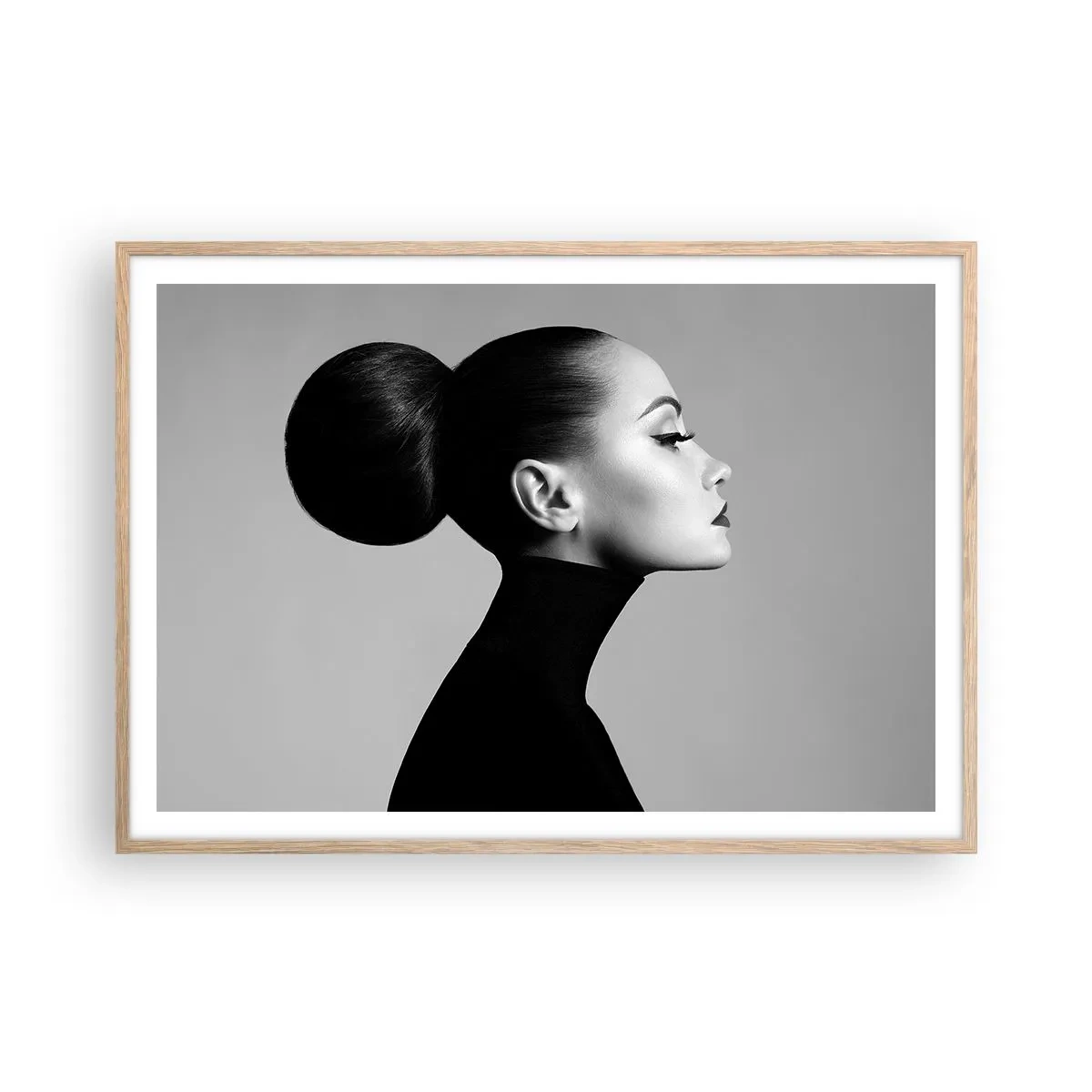 Een poster in een licht eiken lijst - Moderne Nefertiti - 100x70 cm