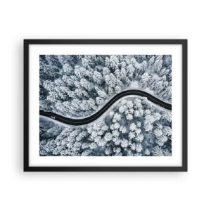 Poster in een zwarte lijst - Door het winterbos - 50x40 cm