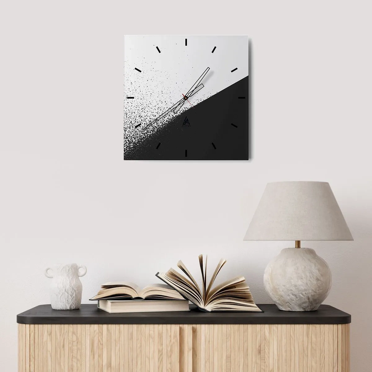 Wandklok - Klok - Steeds sneller, meer en meer - 30x30 cm