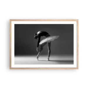 Een poster in een licht eiken lijst - Bella ballerina - 70x50 cm
