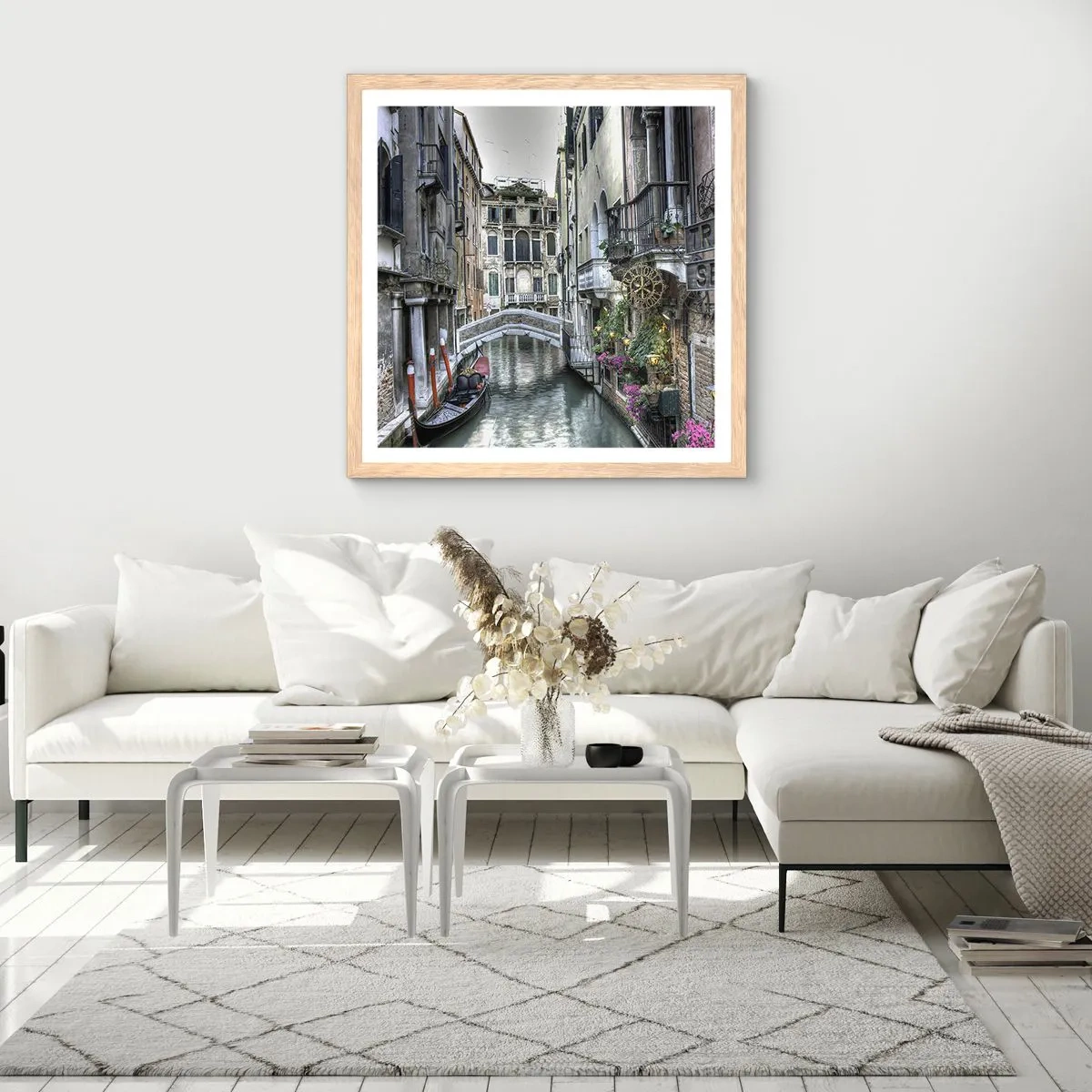 Een poster in een licht eiken lijst - Eeuwenlang in stille reflectie - 30x30 cm