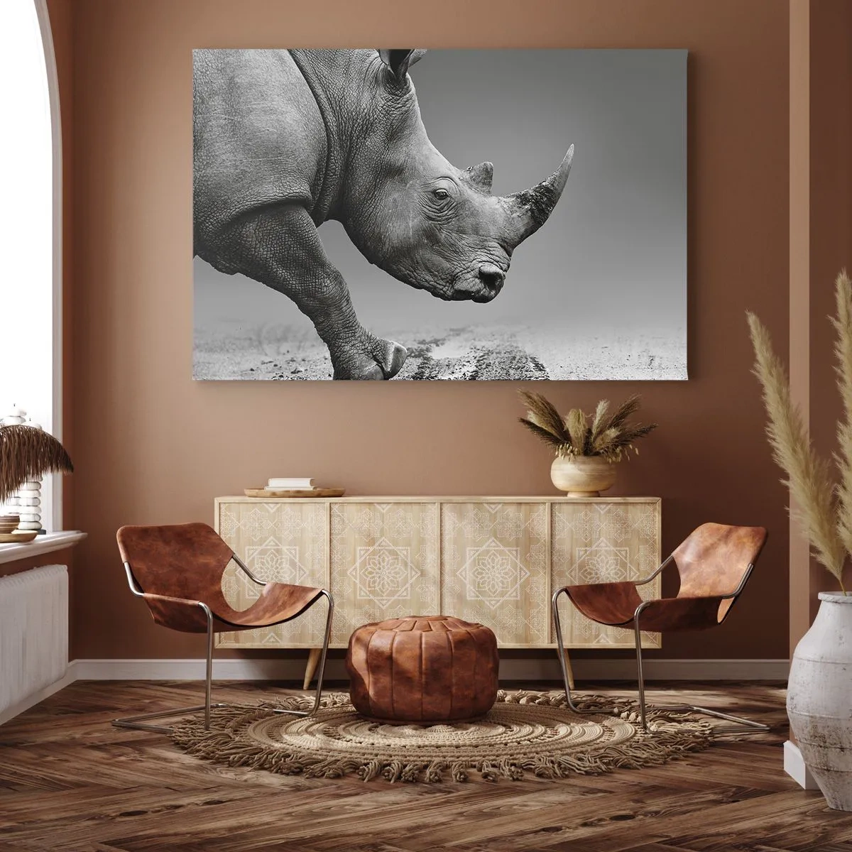 Schilderen op canvas - Portret van een neushoorn tegen de achtergrond van een grijze woestijn - 70x50cm - Onstuitbare kracht - Moderne wanddecoratie voor woonkamer en slaapkamer ARTTOR