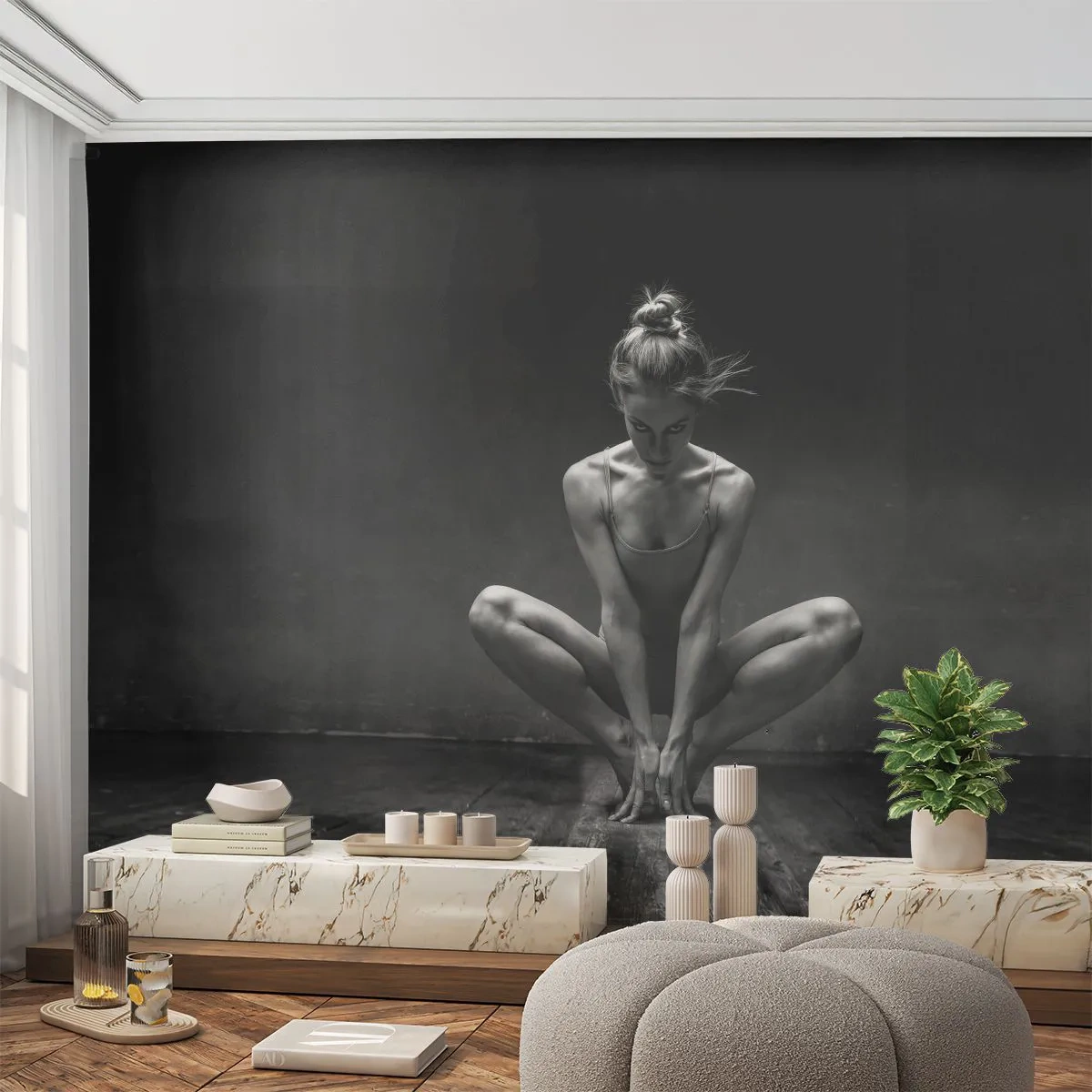 Zelfklevend Fotobehang Deluxe Sticker - Concentratie van dansenergie - Danser, Vrouw, Zwart en wit - 250x175 cm