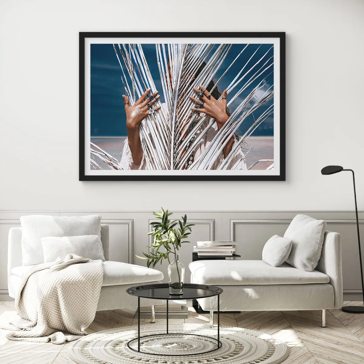Poster in een zwarte lijst - Het meisje van de sjamaan? - 70x50 cm