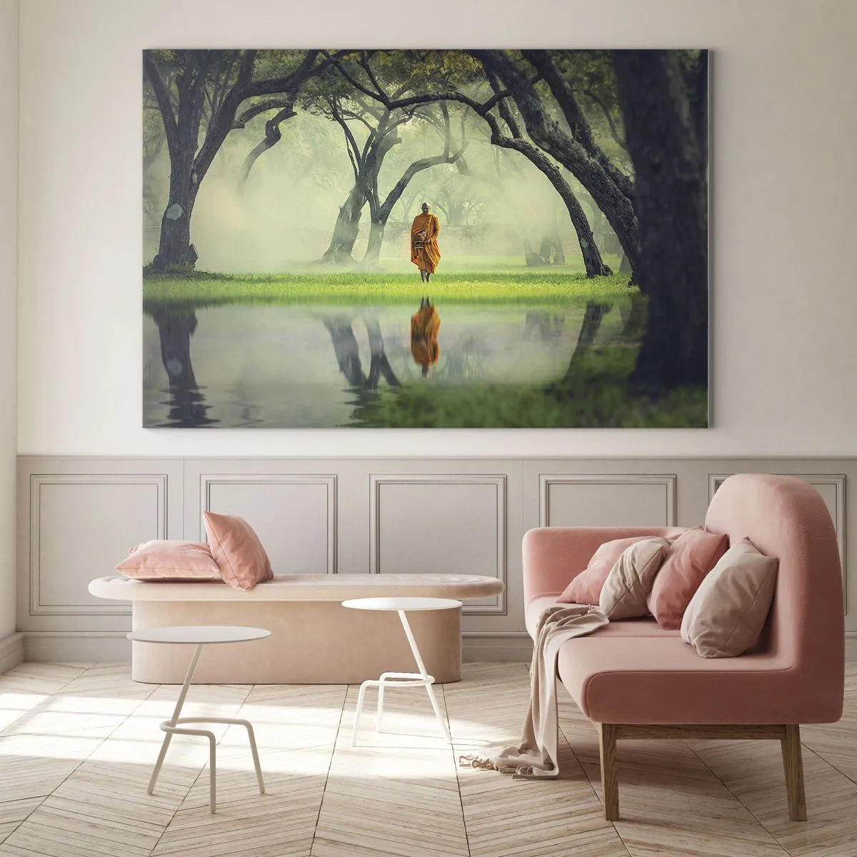 Schilderen op glas - Een monnik in een oranje gewaad loopt tussen de bomen langs het water - 70x50cm - Op weg naar verlichting - Moderne wanddecoratie voor woonkamer en slaapkamer ARTTOR