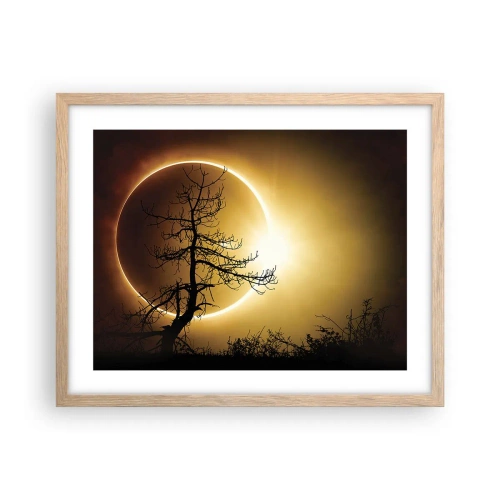 Een poster in een licht eiken lijst - Totale zonsverduistering - 50x40 cm