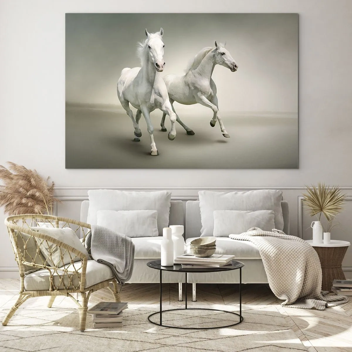Schilderen op glas - Twee witte paarden rennen tegen een lichte achtergrond - 70x50cm - White power! - Moderne wanddecoratie voor woonkamer en slaapkamer ARTTOR
